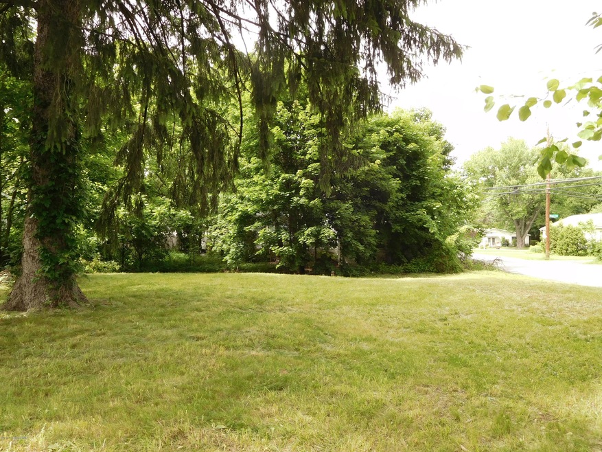 107 W Main St, Stroudsburg, PA 18360 - photo 1