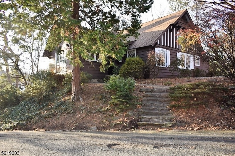 10 Rainbow Trail, Sparta, NJ 07871 - photo 1