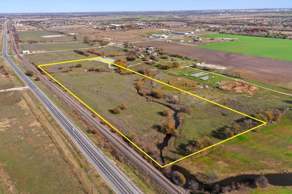 Drone / aerial view featuring a rural view