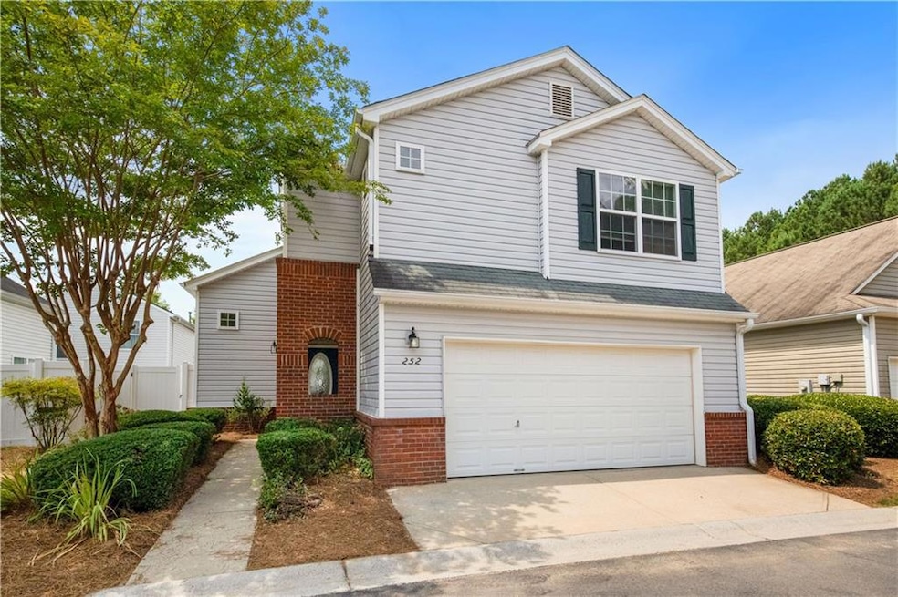 252 Hiawassee Dr, Woodstock, GA 30188 - photo 1