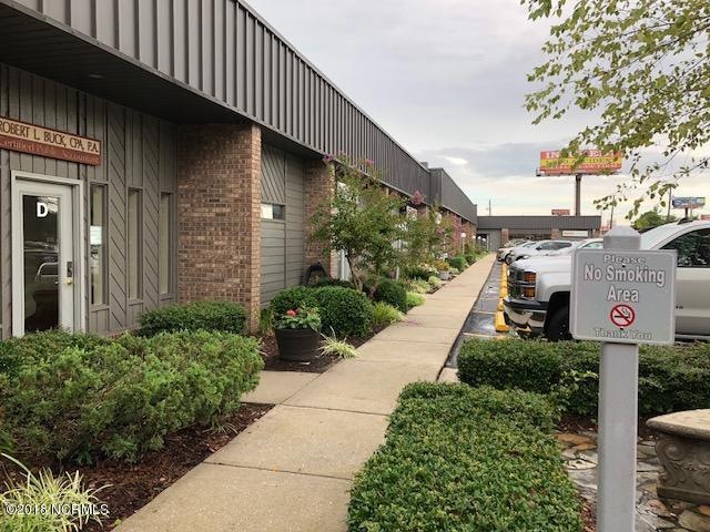 445 Western Blvd, Jacksonville, NC 28546 - photo 1