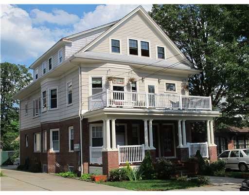 153 Governor St unit 2, Providence, RI 02906 - photo 1