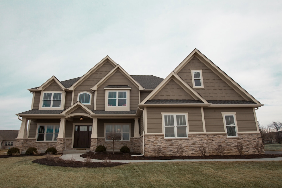 313 White Pines Ln, Oswego, IL 60543 - photo 1