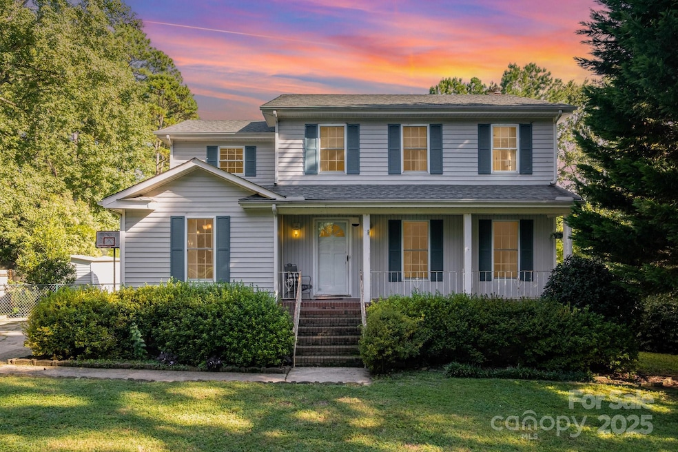 Pending $380,000 • Co-Listing Agent