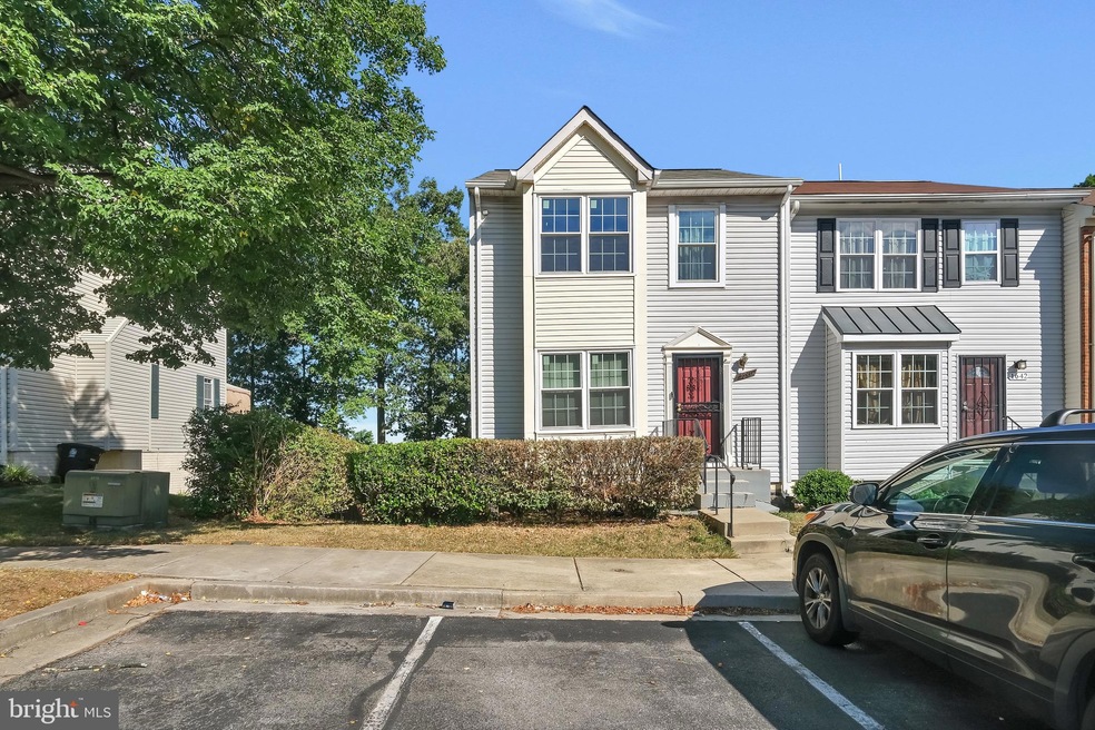 1640 Willowwood Ct, Hyattsville, MD 20785 - photo 1