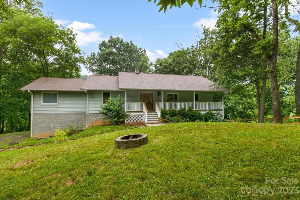 141 Peaceful Valley Dr, Leicester, NC 28748 - photo 1