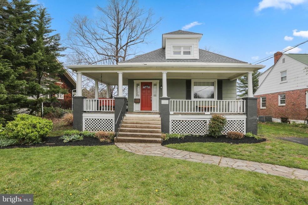 6027 Bellona Ave, Baltimore, MD 21212 - photo 1