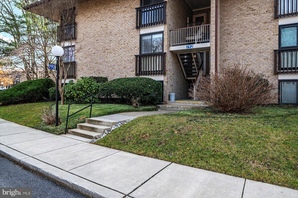 Sold $400,000 • Co-Listing Agent