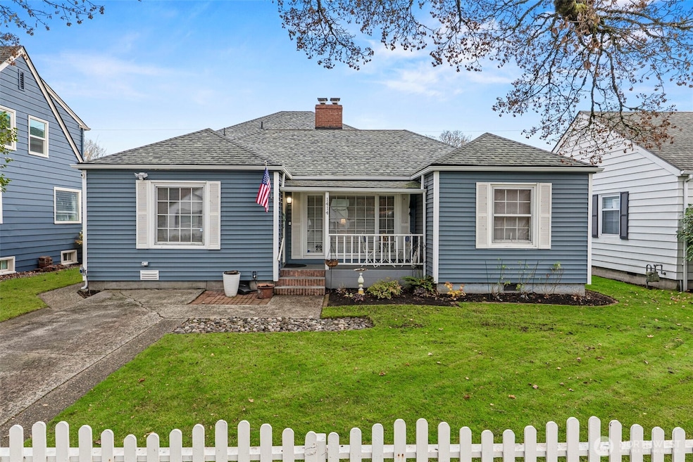 For Sale $515,000 • Co-Listing Agent