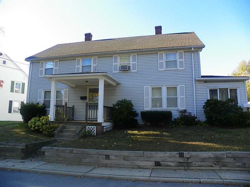 8 Whitman St, Smithfield, RI 02917 - photo 1