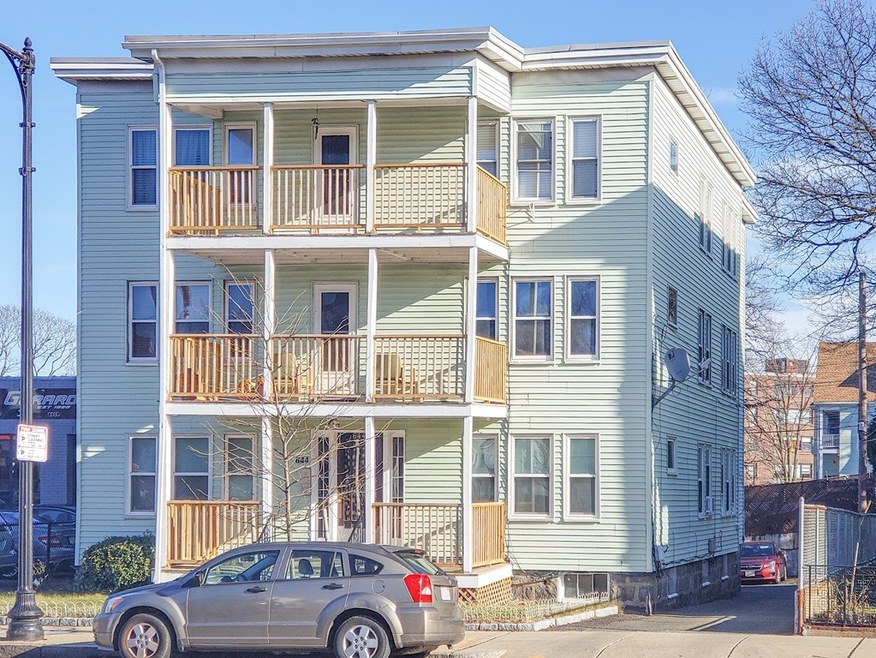 644 Hyde Park Ave unit 1R, Roslindale, MA 02131 - photo 1