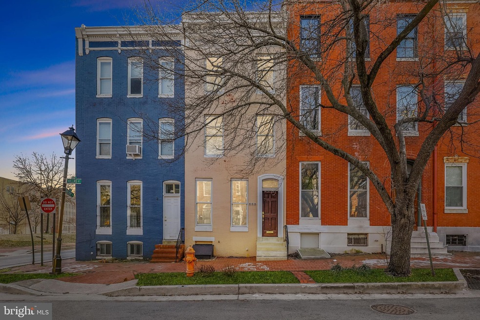 809 Hollins St, Baltimore, MD 21201 - photo 1