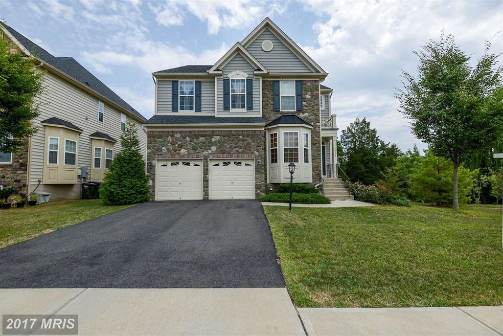 25004 Virginia Pine Ct, Chantilly, VA 20152 - photo 1