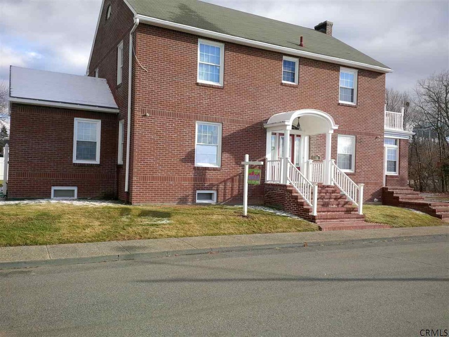16 Grandview Ave, Troy, NY 12180 - photo 1