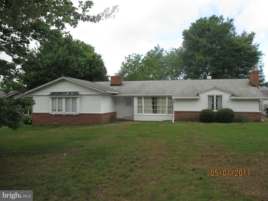 35670 Aviation Yacht Club Rd, Mechanicsville, MD 20659 - photo 1