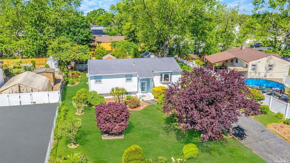 3116 Sipp Ave, Medford, NY 11763 - photo 1