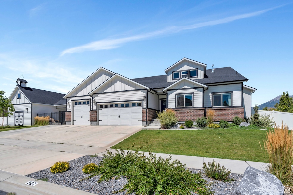 583 E Parker Place, Vineyard, UT 84059 - photo 1