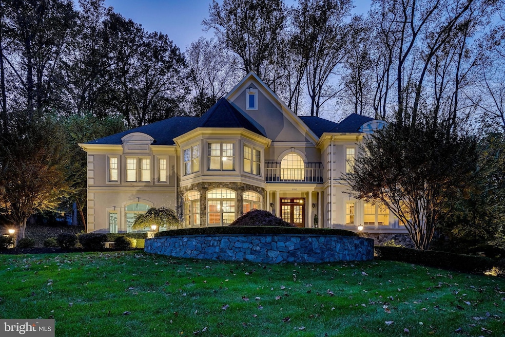 9700 Meadowmere Dr, Vienna, VA 22182 - photo 1