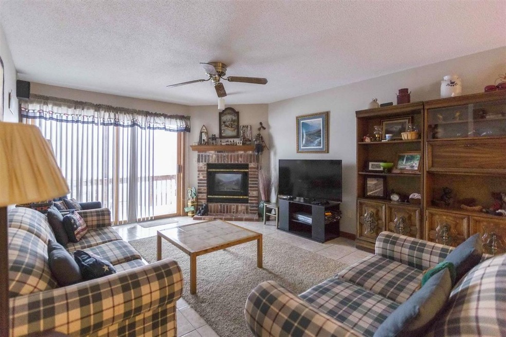 166 Forest Ridge Dr unit 1, Lincoln, NH 03251 - photo 1