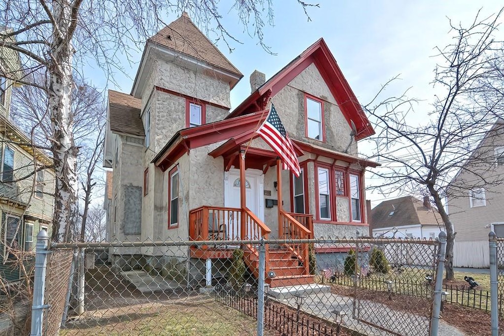 31-33 Milton St, Lawrence, MA 01841 - photo 1