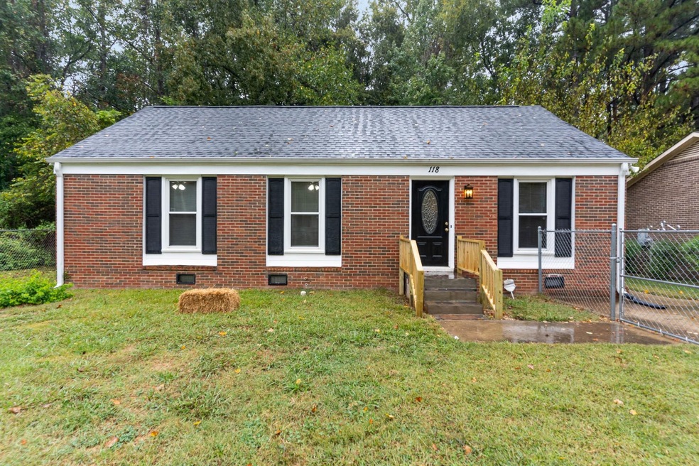 118 W Westbury Dr, Oxford, NC 27565 - photo 1