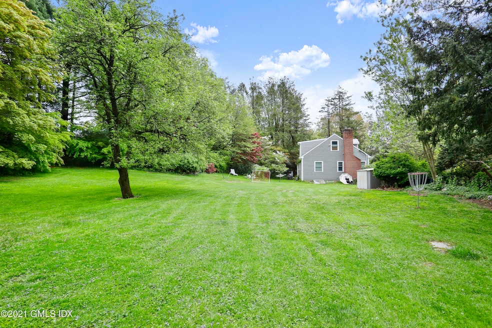 19 Lakeview Dr, Riverside, CT 06878 - photo 1