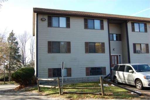 271 Humphrey St unit 3, Lowell, MA 01850 - photo 1