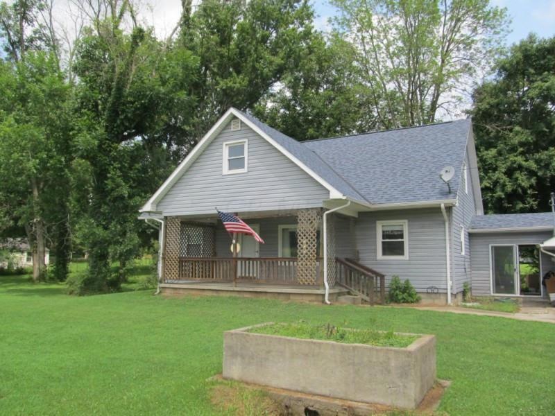 1830 Blue Valley Rd SE, Lancaster, OH 43130 - photo 1