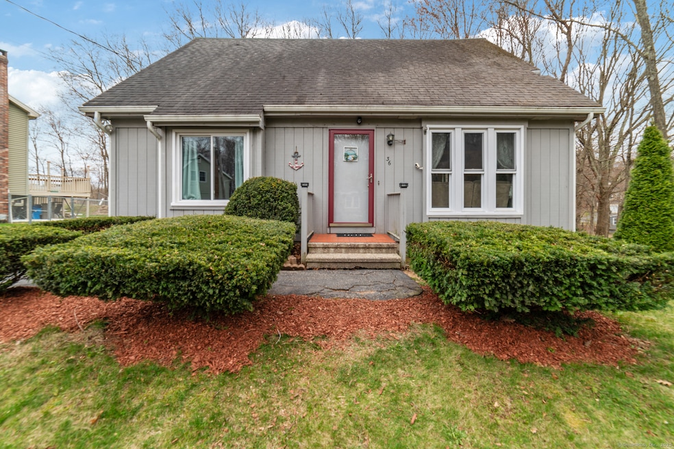 36 Cadbury Place, Naugatuck, CT 06770 - photo 1