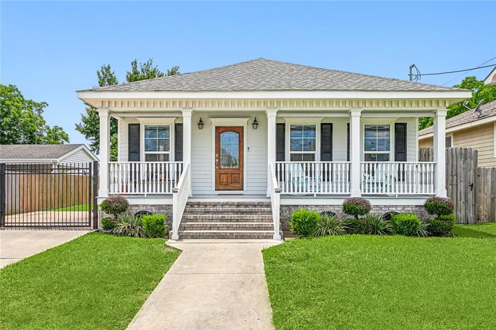 5018 Congress Dr, New Orleans, LA 70126 - photo 1