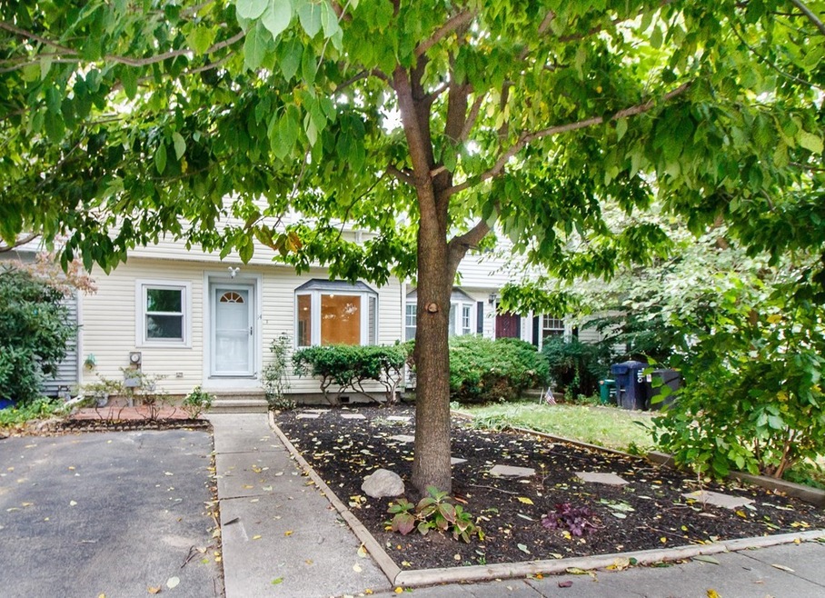 14 Michael Way unit 14, Cambridge, MA 02141 - photo 1