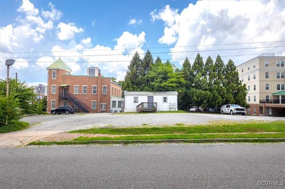 For Sale $1,300,000 • Co-Listing Agent