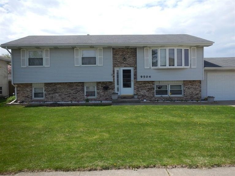 9504 Buchanan St, Crown Point, IN 46307 - photo 1