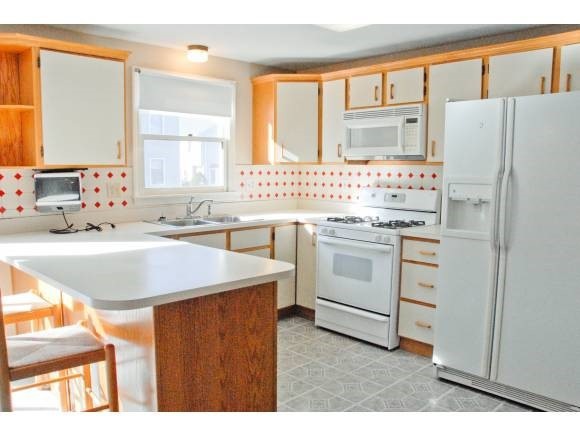 24 Andover Down unit U275, Nashua, NH 03063 - photo 1