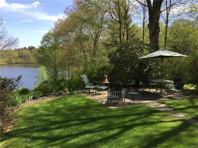 Terrace and garden. Very private and peaceful.