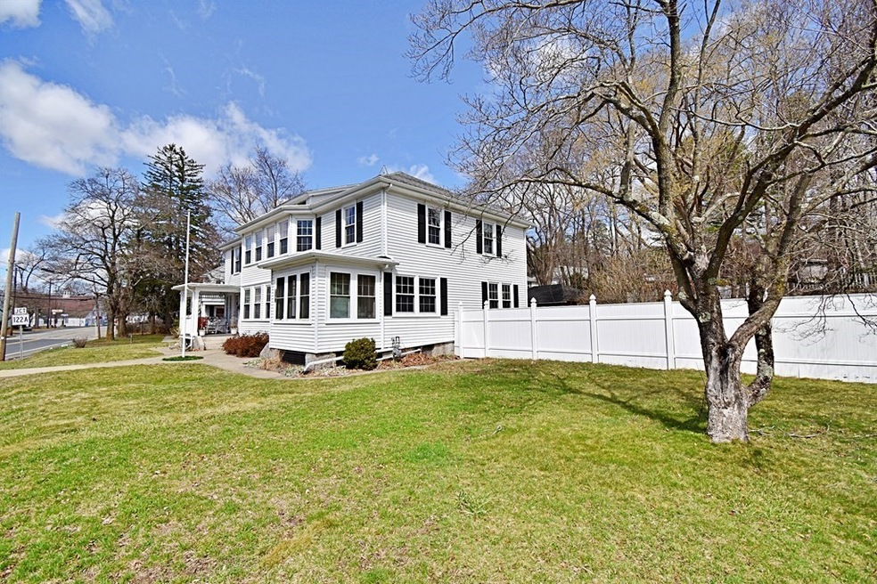 319 Providence Rd unit 319B, South Grafton, MA 01560 - photo 1