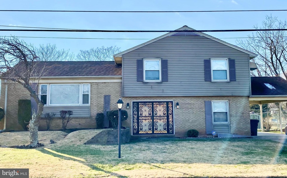 9305 Pella Place, Clinton, MD 20735 - photo 1