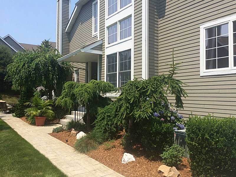 45 Seal Island Rd, Bristol, RI 02809 - photo 1