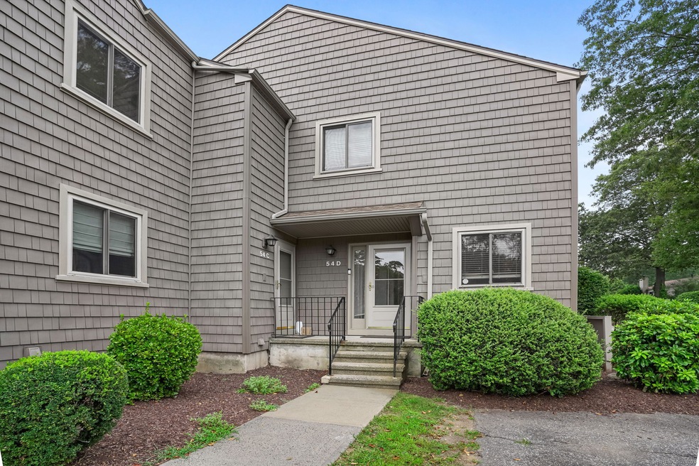 54 Wedgewood Rd unit D, Stratford, CT 06614 - photo 1