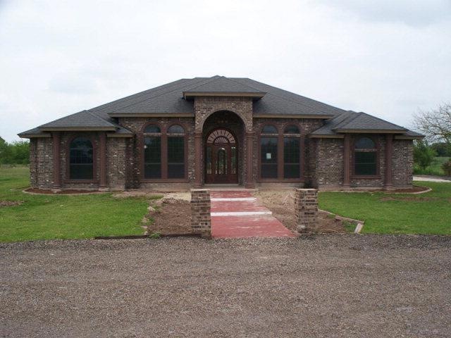 604 S Val Verde Rd, Donna, TX 78537 - photo 1