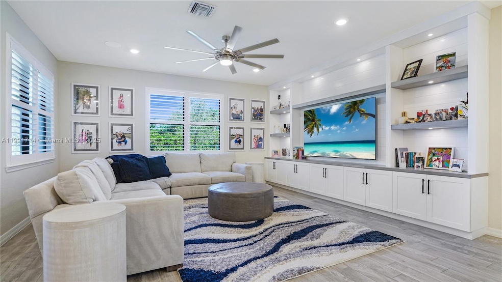 8605 Patron Ln, Lake Worth, FL 33467 - photo 1