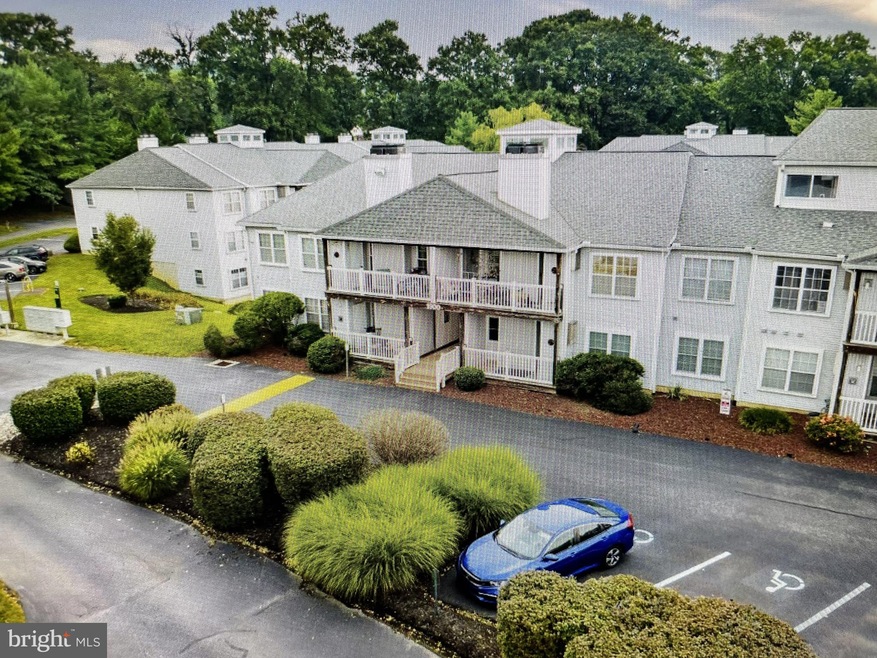 1907 Waters Edge Dr unit 128, Newark, DE 19702 - photo 1