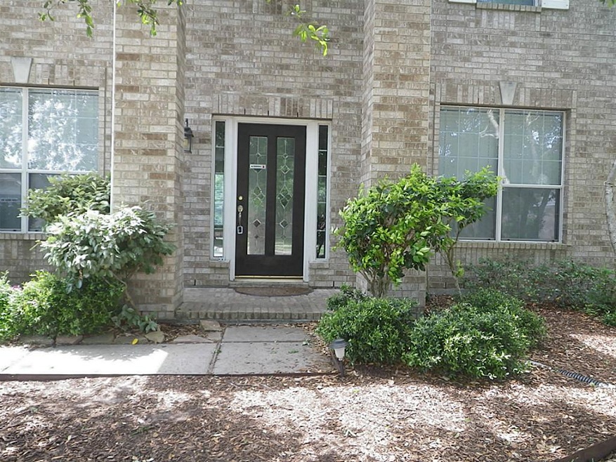 3823 Misty Falls Ln, Friendswood, TX 77546 - photo 1