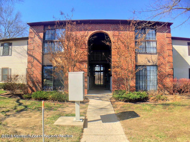 2-8 Atlanta Ct, Freehold, NJ 07728 - photo 1