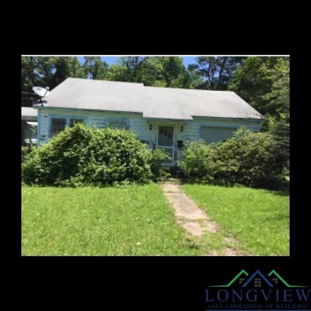 423 Glover Dr, Longview, TX 75601 - photo 1