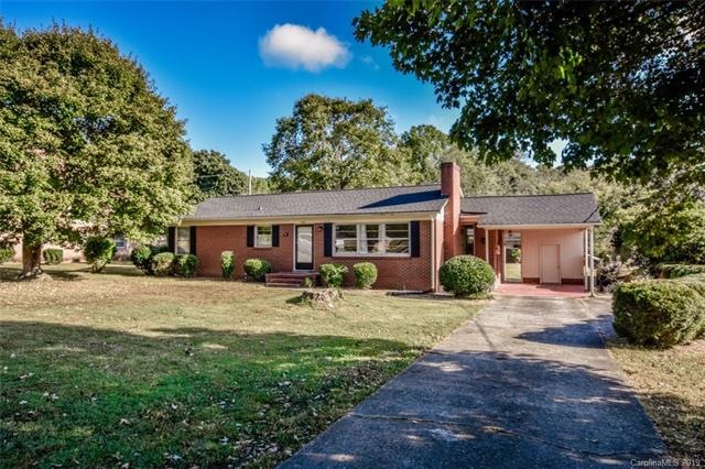 520 Holland Dr, Statesville, NC 28677 - photo 1