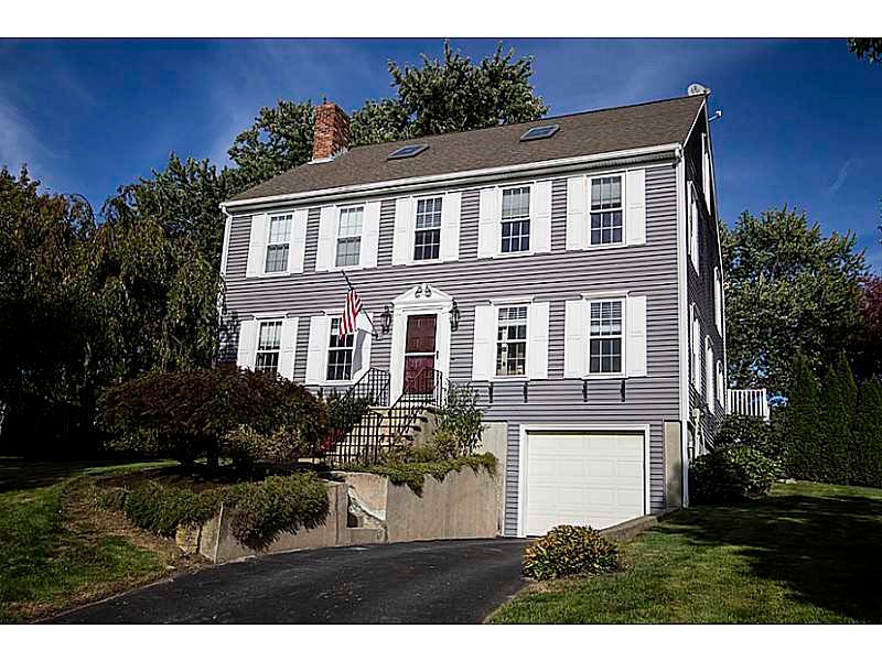 66 Varnum Ave, Bristol, RI 02809 - photo 1