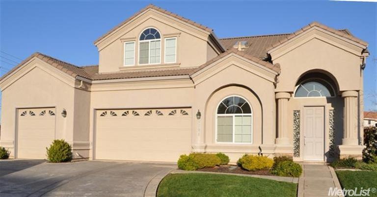 8901 Warmsprings St, Elk Grove, CA 95758 - photo 1