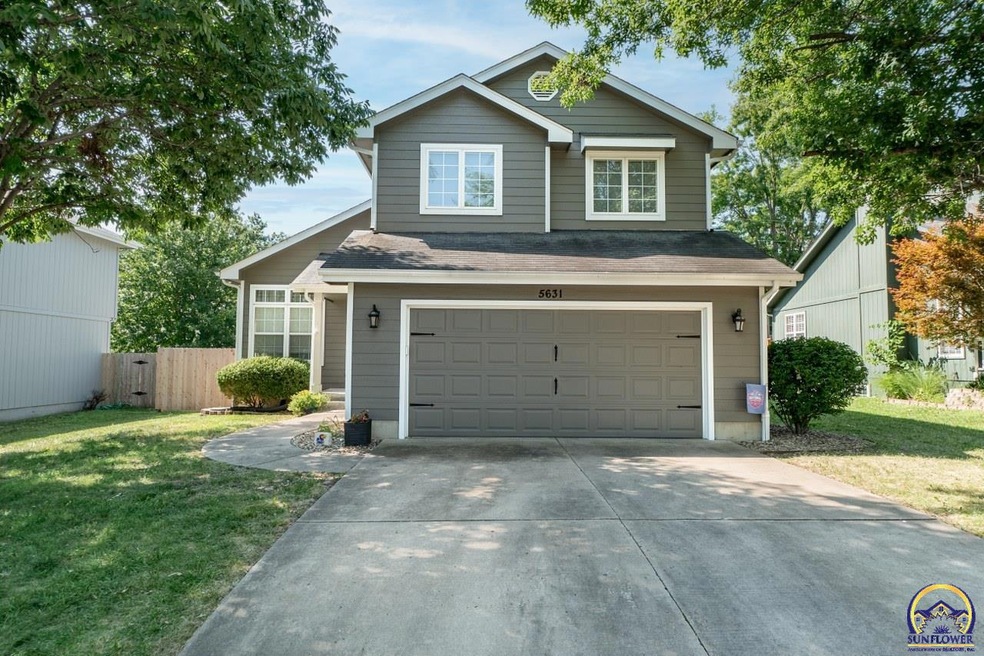 5631 SW 34th Place, Topeka, KS 66614 - photo 1