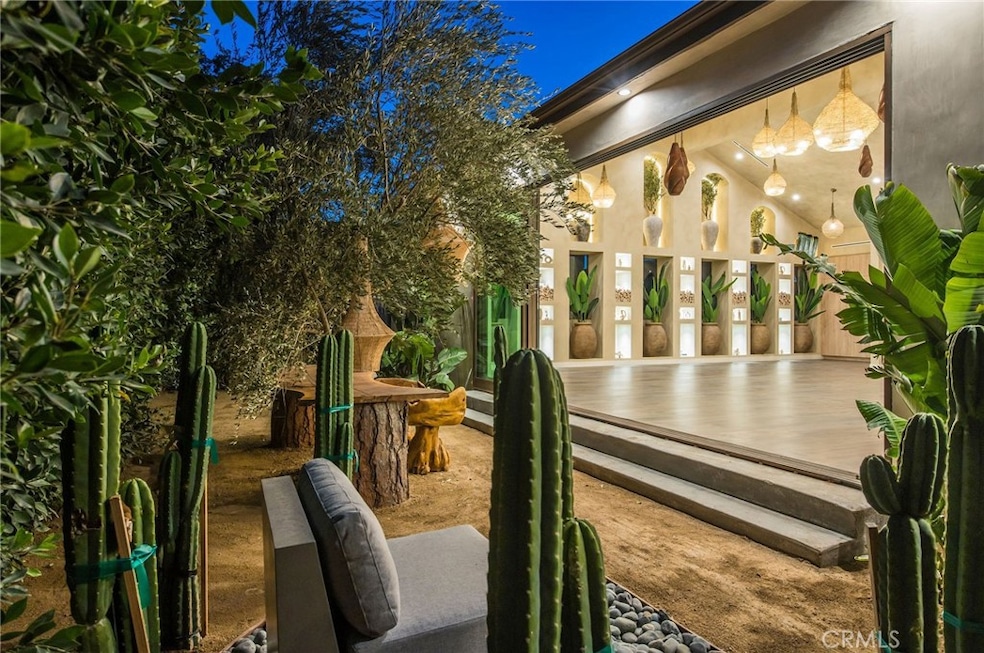 Sold $1,418,000 • Co-Listing Agent